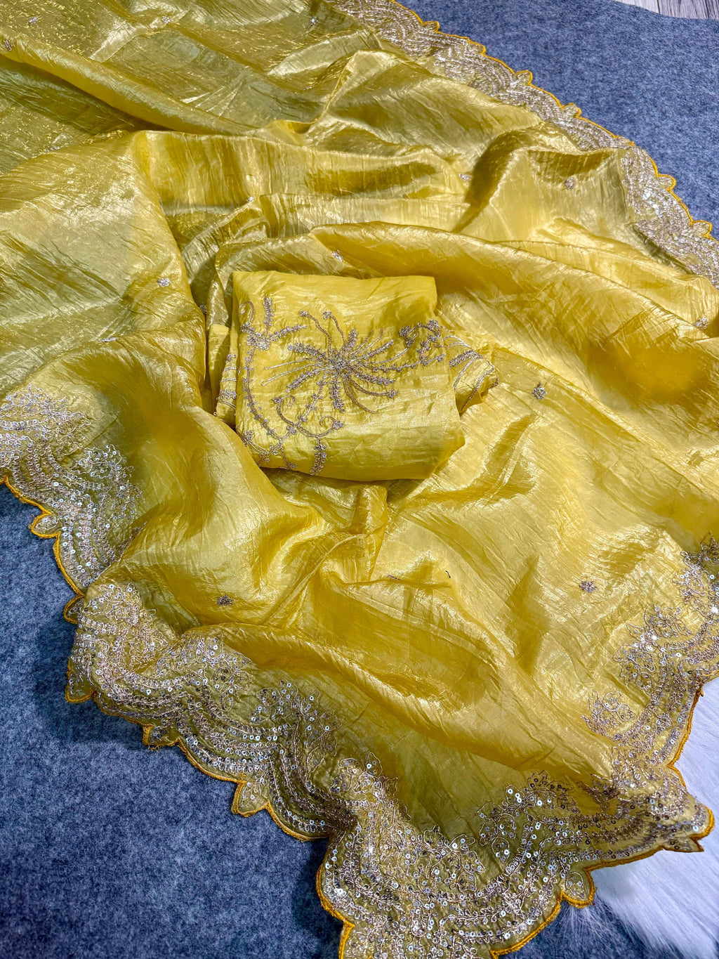 Premium Gold Crush Pure Fabric Saree