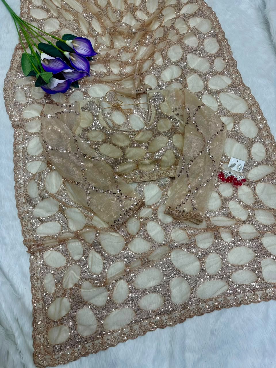 Weeding Perfect Gold Net Saree