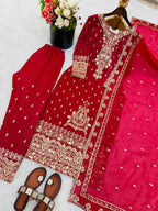 CRUNCHY SILK Sequence Work Suit