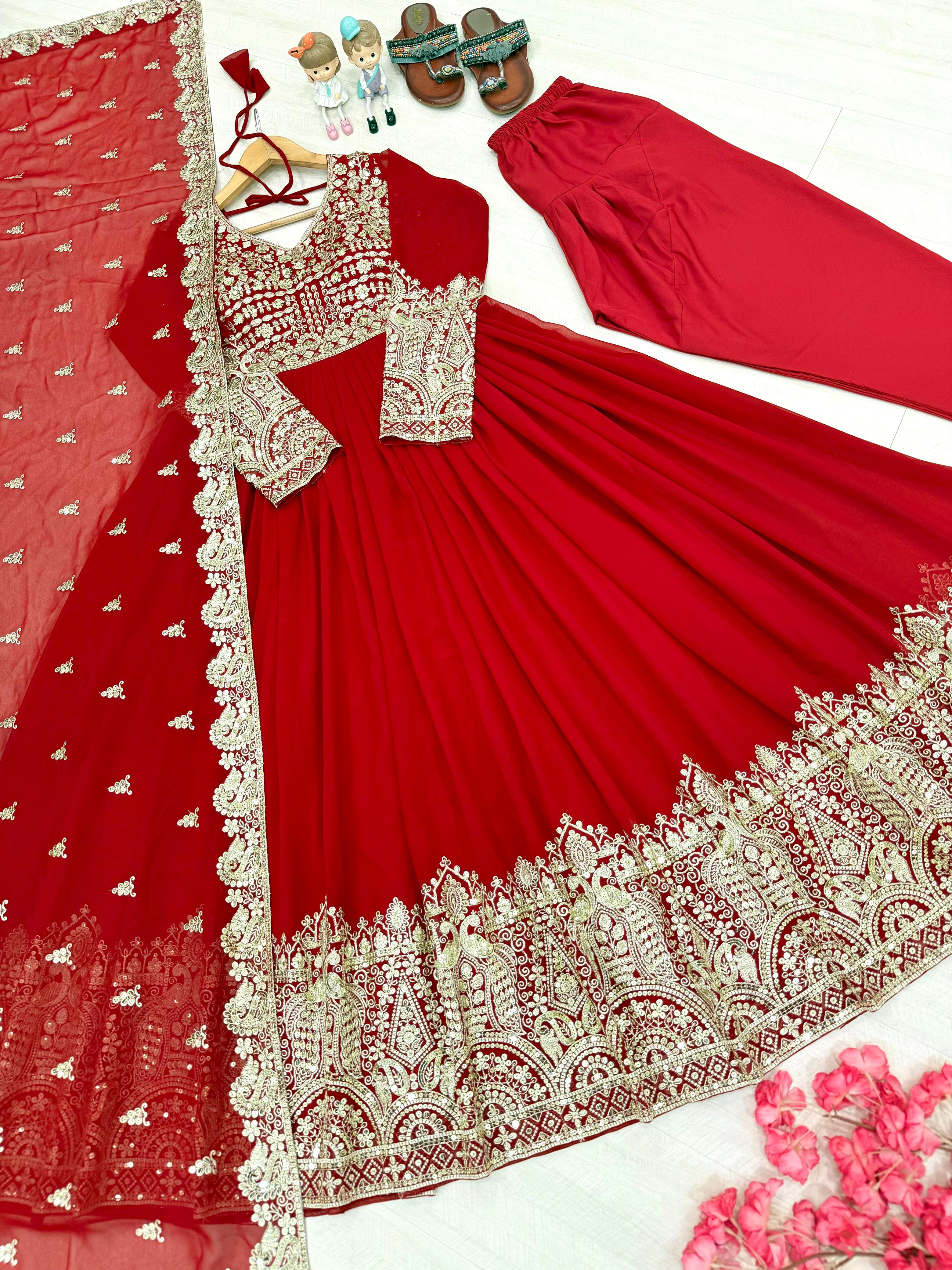 NEW PARTY LOOK GOWN