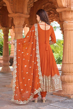 NEW PARTY LOOK GOWN