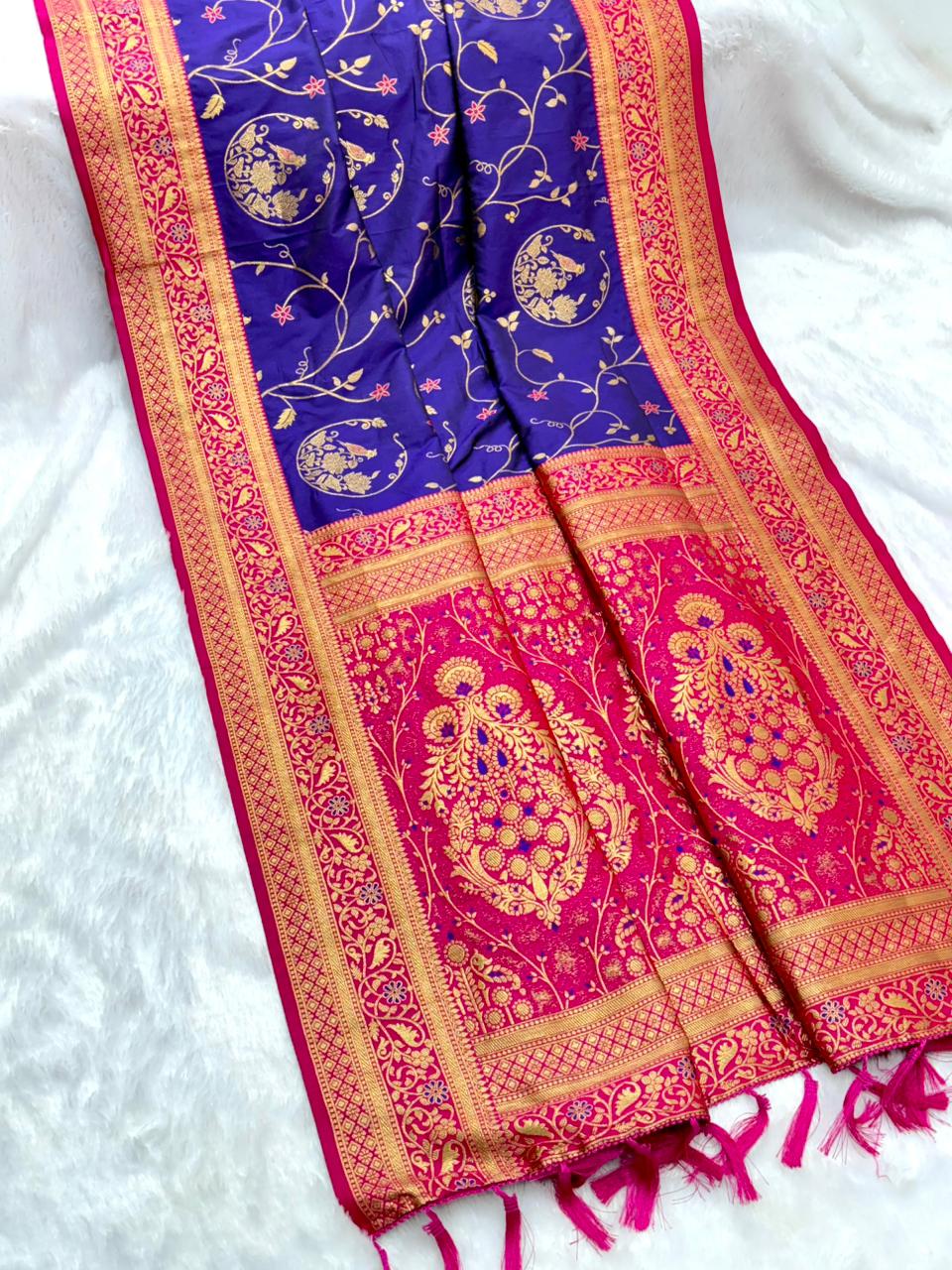 Banarasi Silk Sarees With Flower Meenakari Jaal