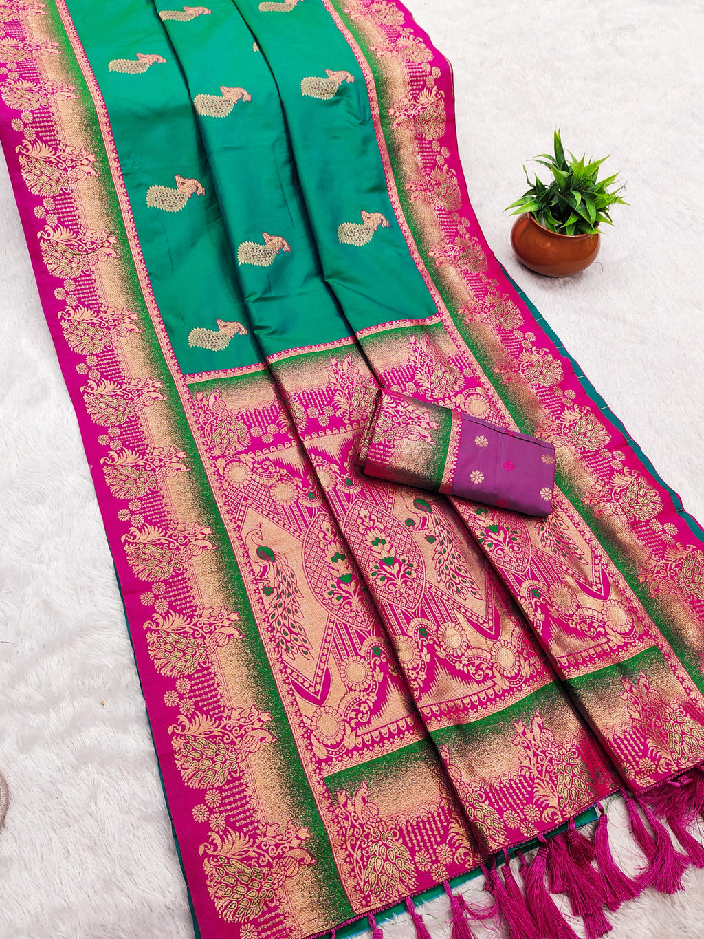 Soft Paithani silk Elegant zari weaving Saree