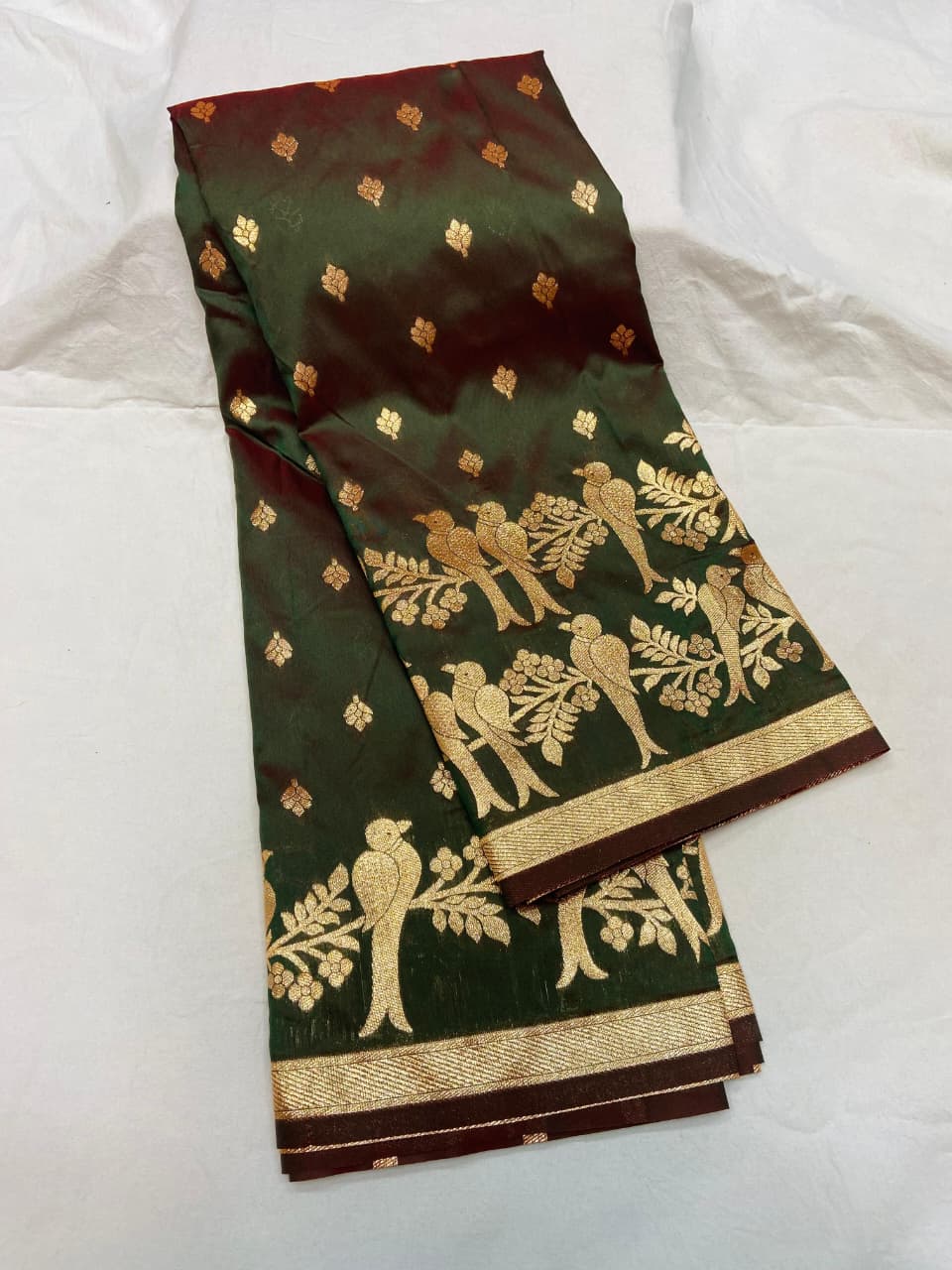 Soft Banarasi Silk Saree Couple Parrot Desgin