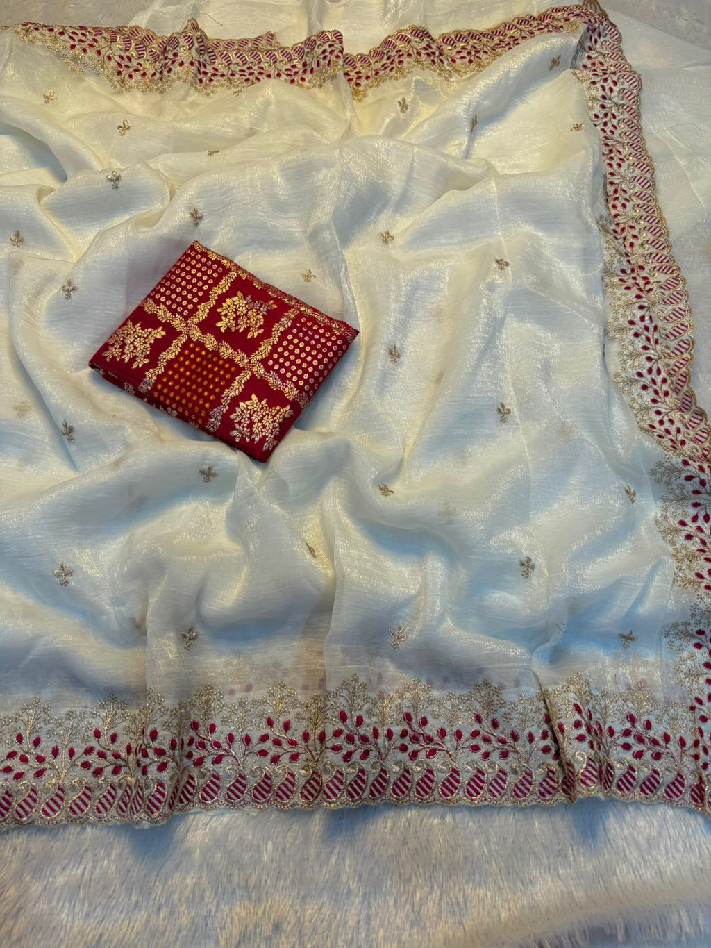 SOFT CRUNCHY ORGANZA SAREE