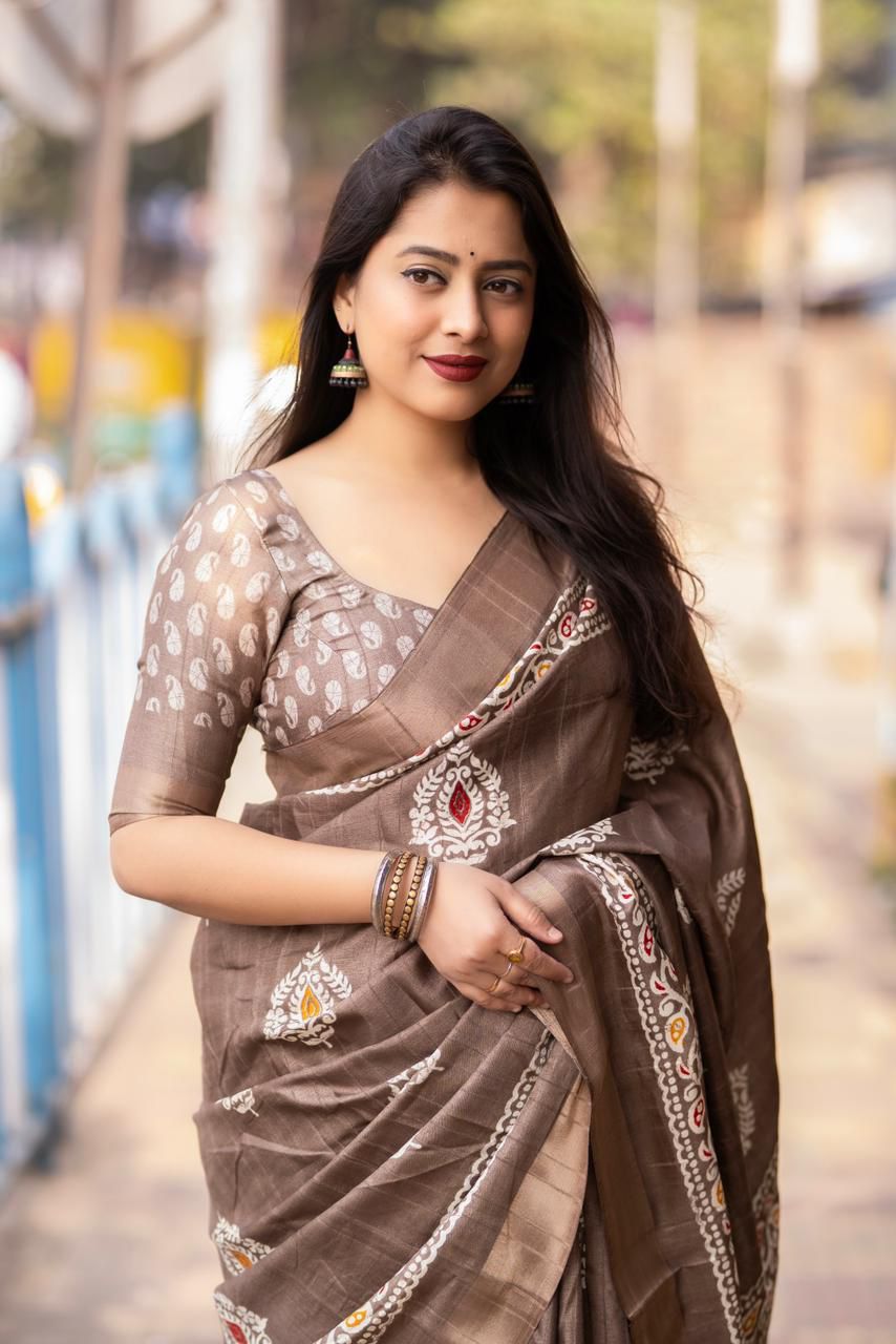 PRINED SAREE BEAUTIFUL COLOR