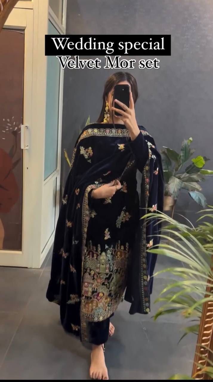 NEW DESIGNER PARTY WEAR SUIT