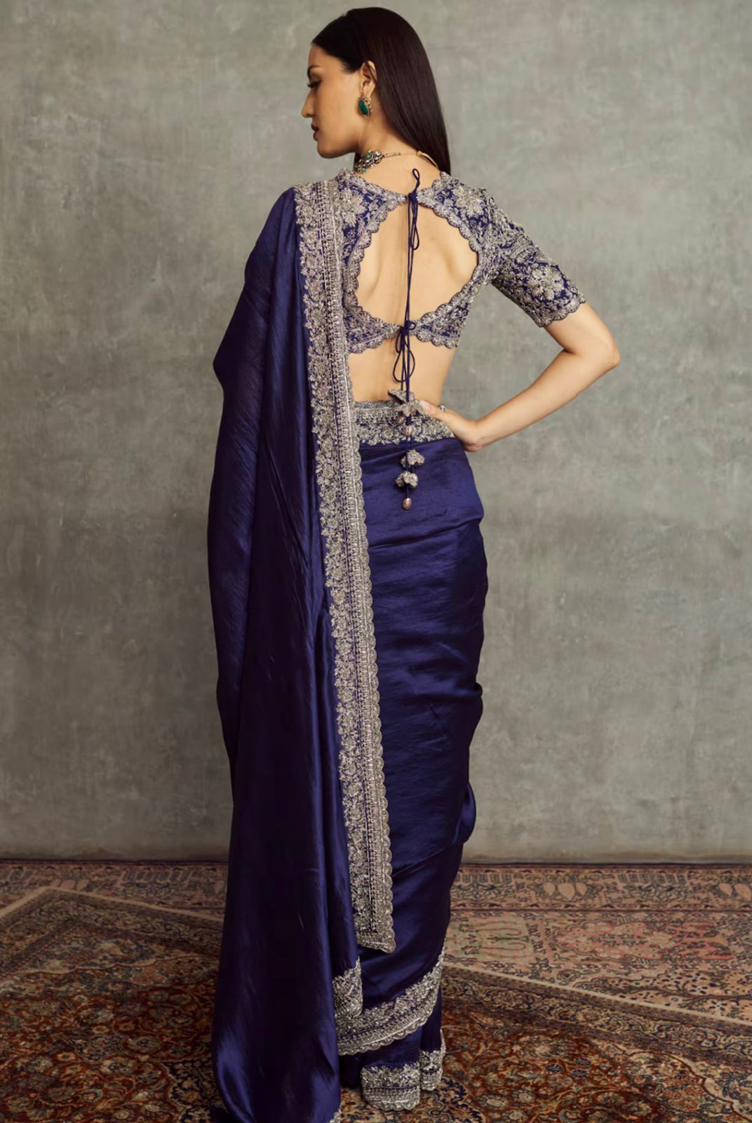 SOFT SPACE SILK