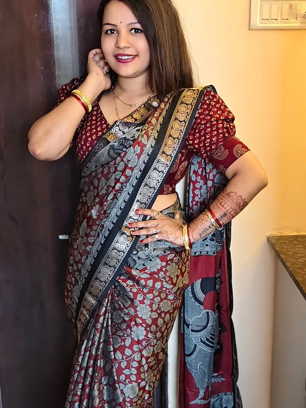 Soft bleck dola silk sarees