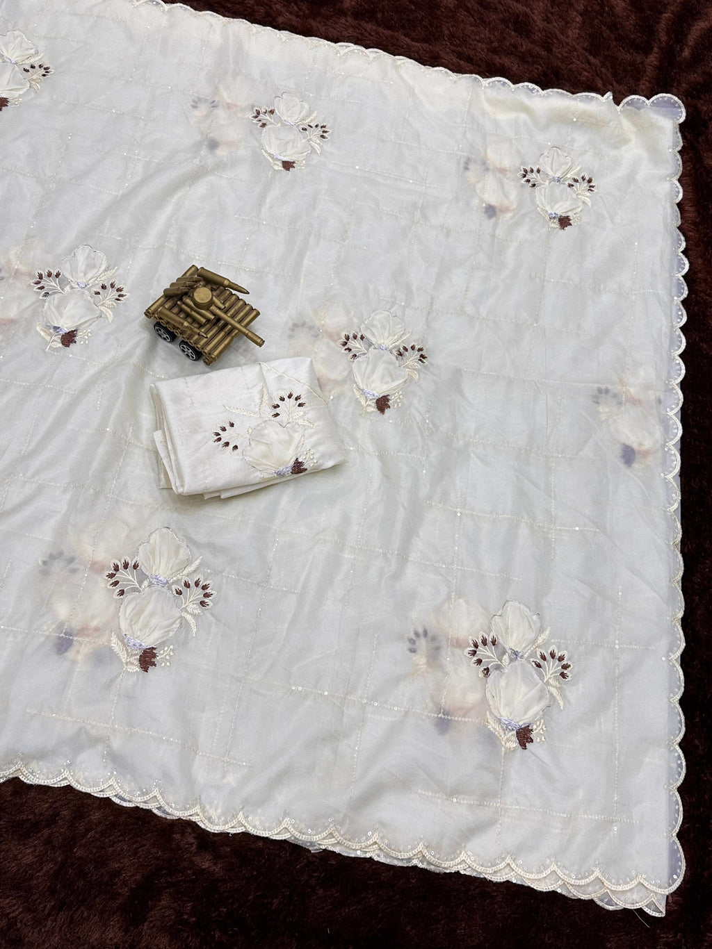 White Lily Crystal Silk