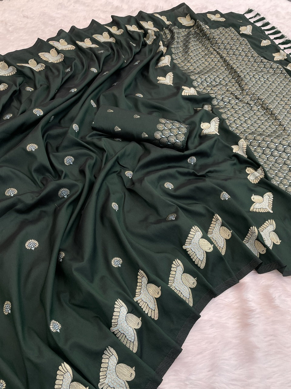 SUPERHIT MONGHA SILK SAREE
