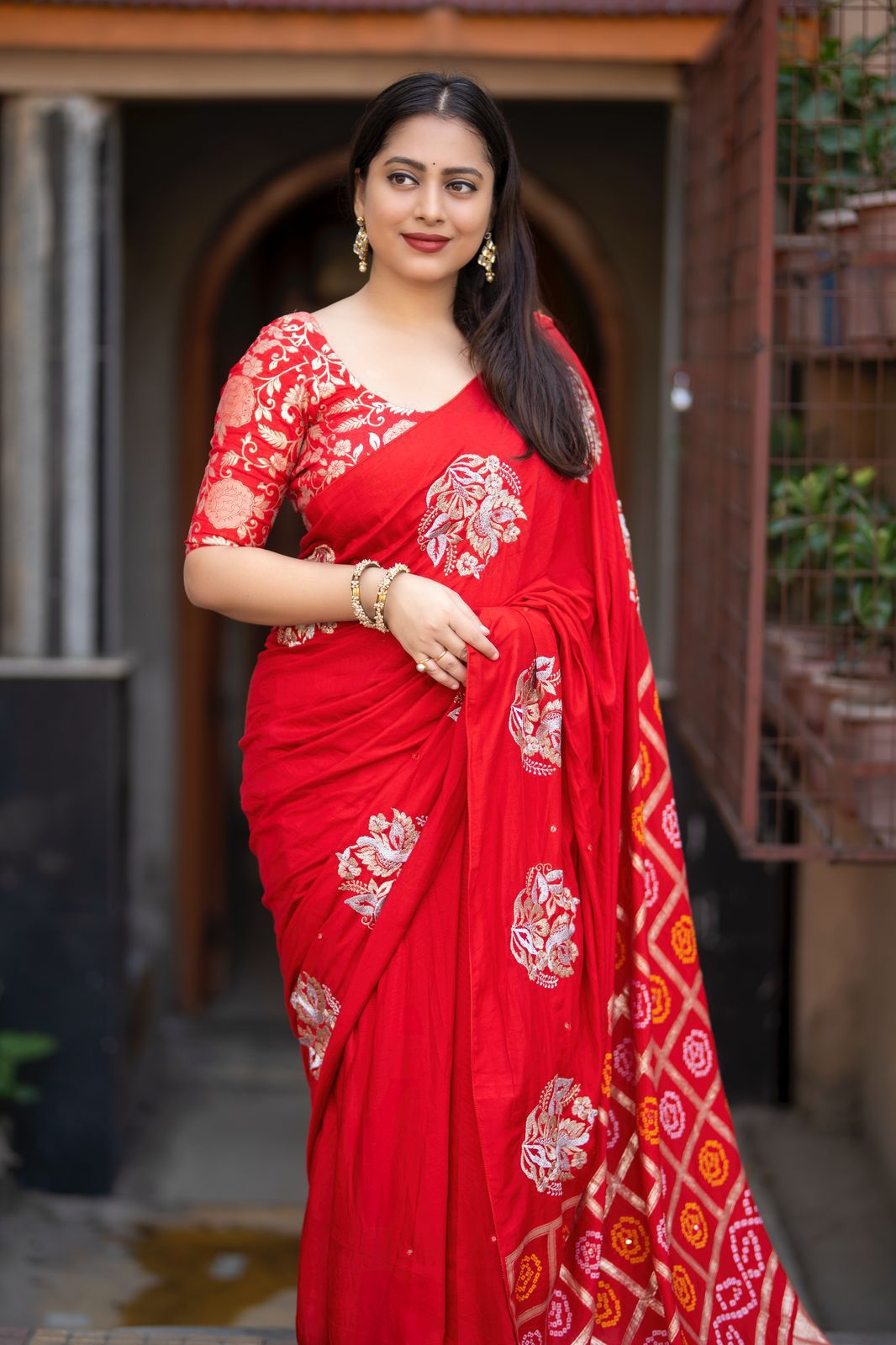 Pure Chanderi Gharchola Emboridary Saree.