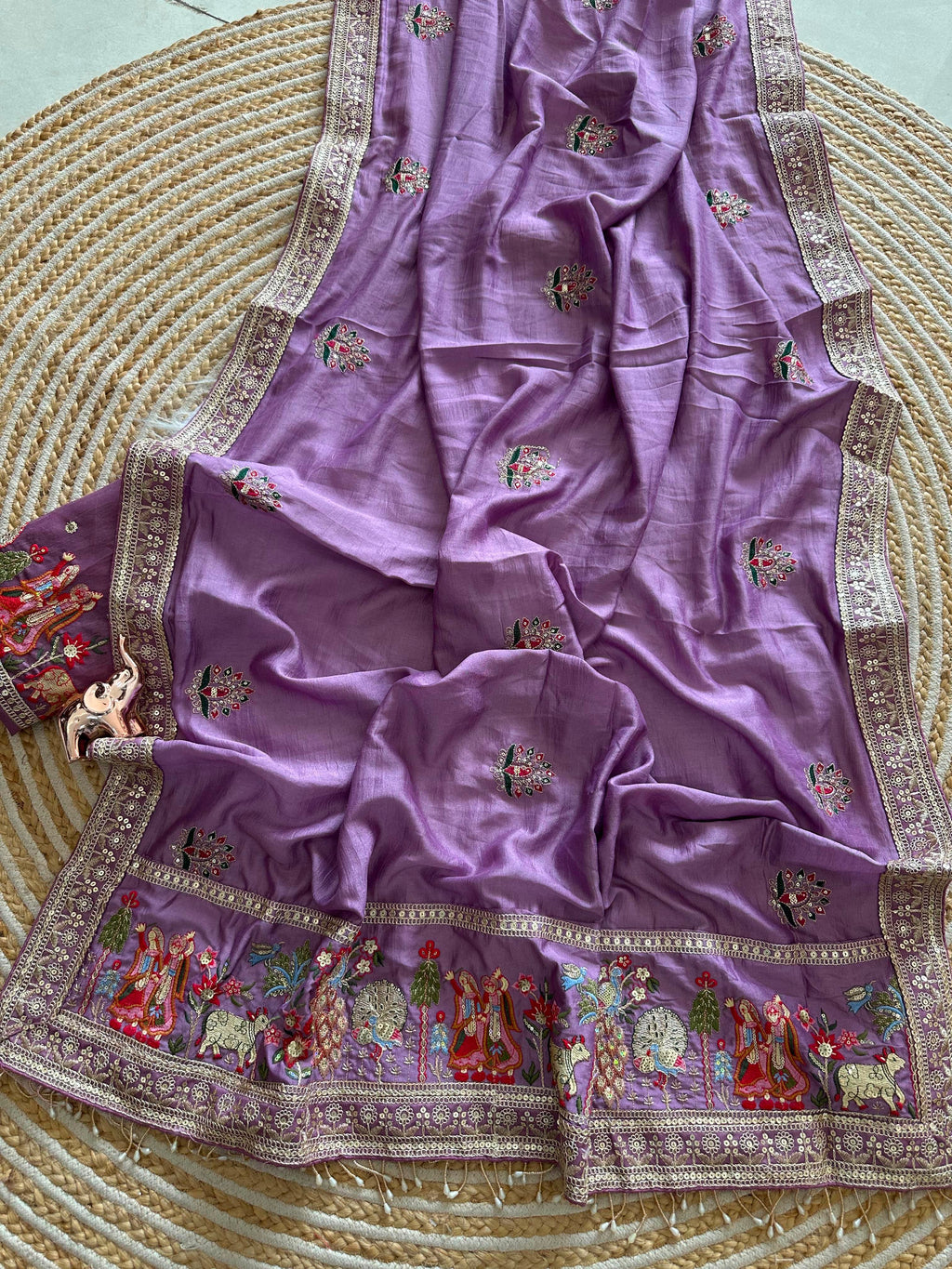 Very Soft nd Elegant Rich look vichitra silk saree