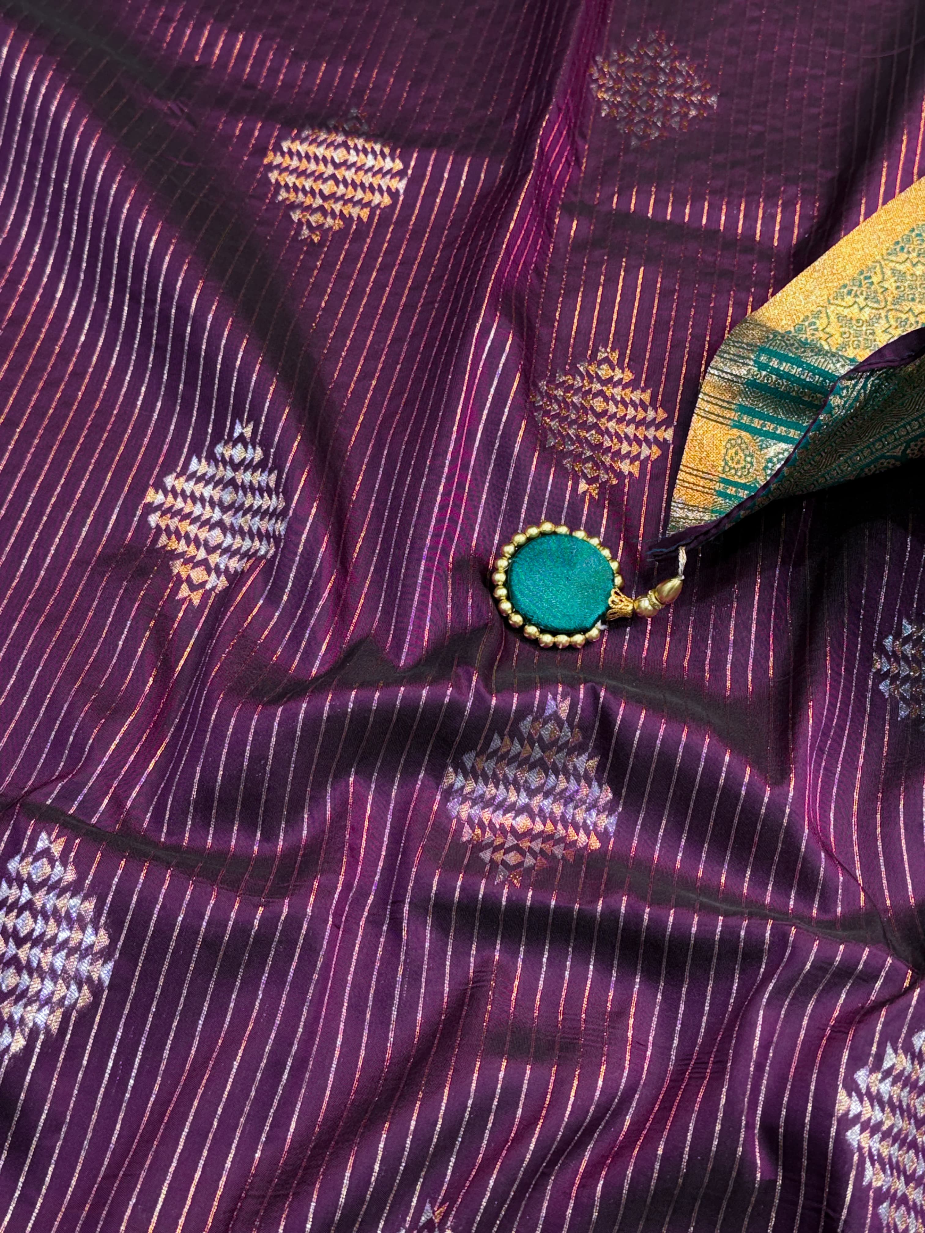 Saanvi Banarasi Silk Saree