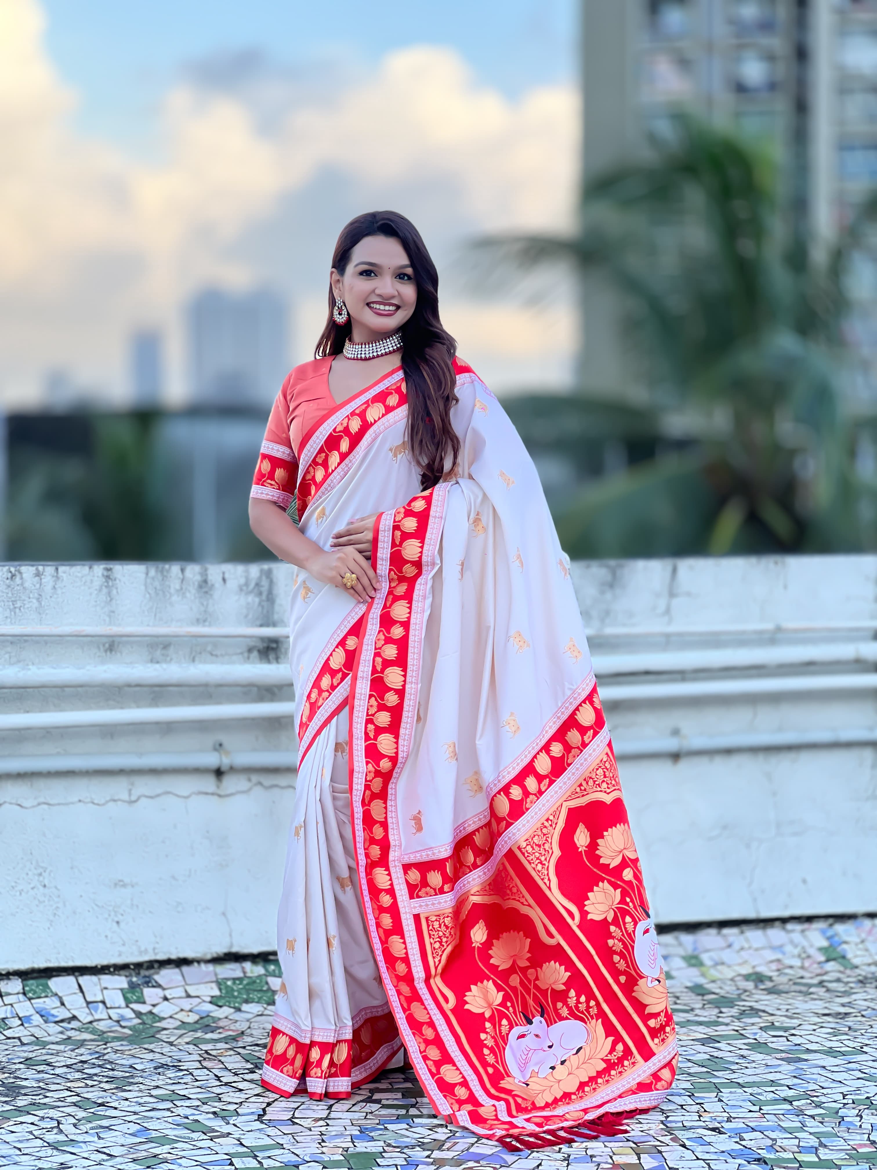 Soft Silk Paithani Saree With Cow nanadi motifs