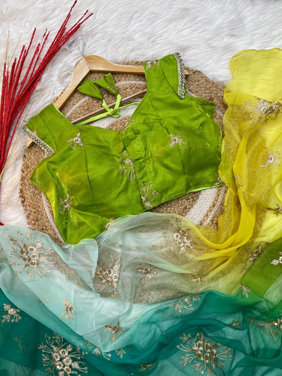 Teby Peding 2d Color Saree
