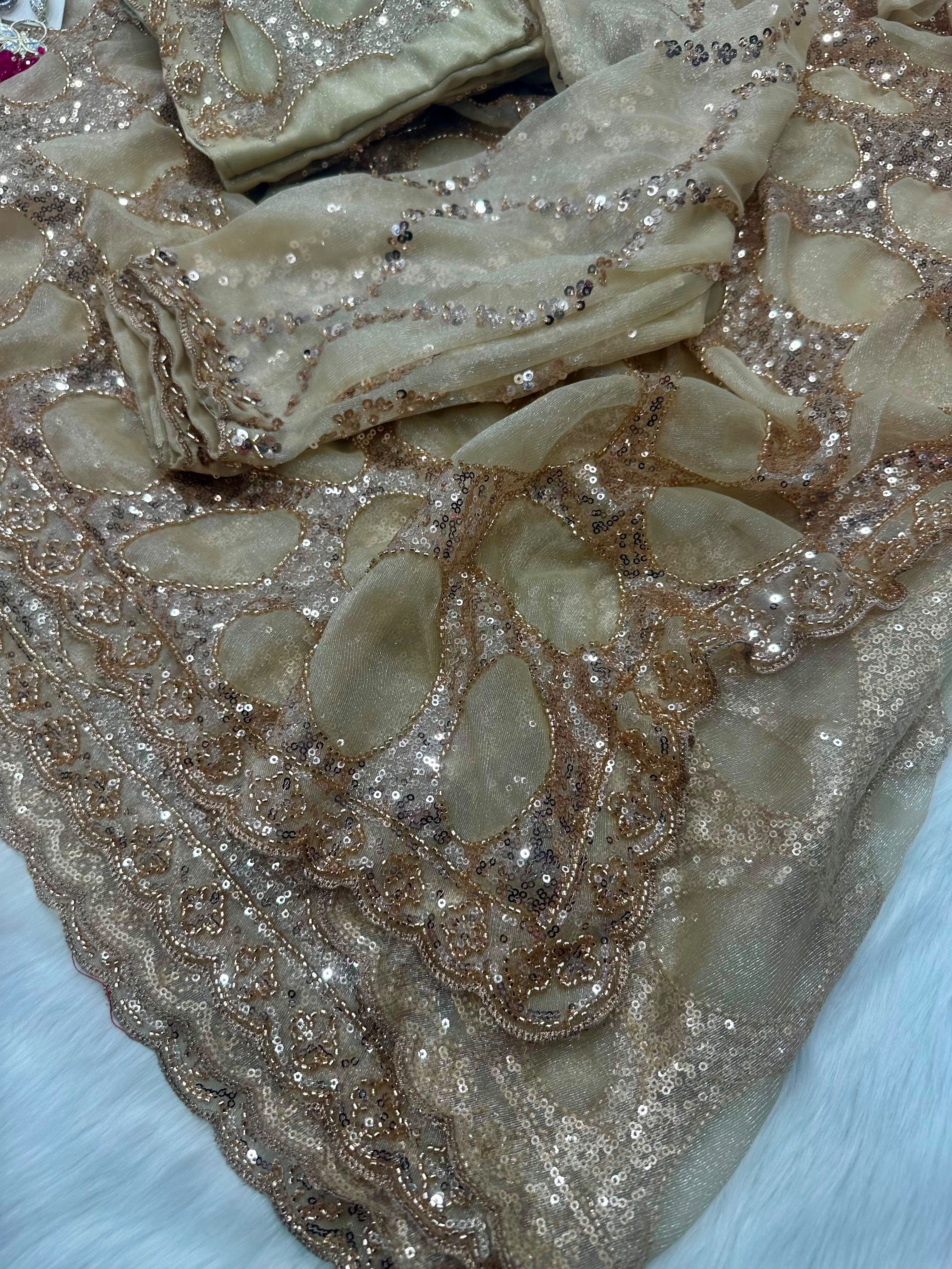 Weeding Perfect Gold Net Saree