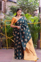 Vintage Style Borderless Soft Silk Woven Saree