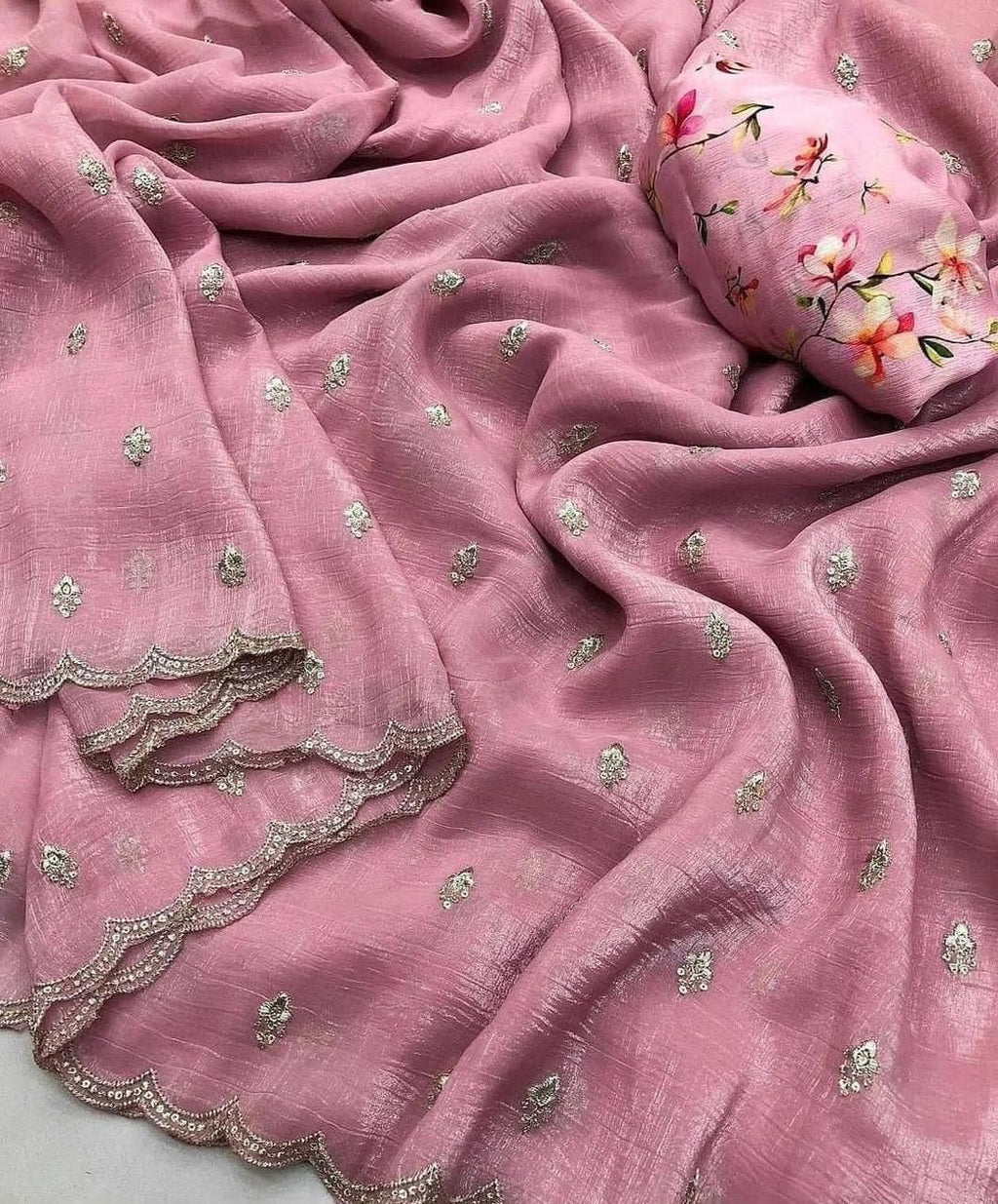 Georgette crush with embroidery work Saree