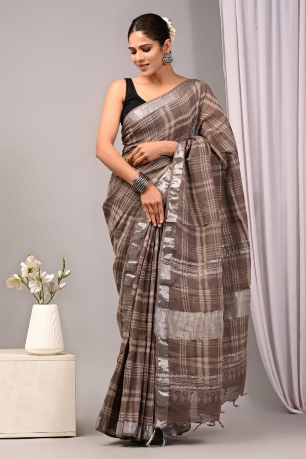 DIGITAL PRINT LINEN SAREE