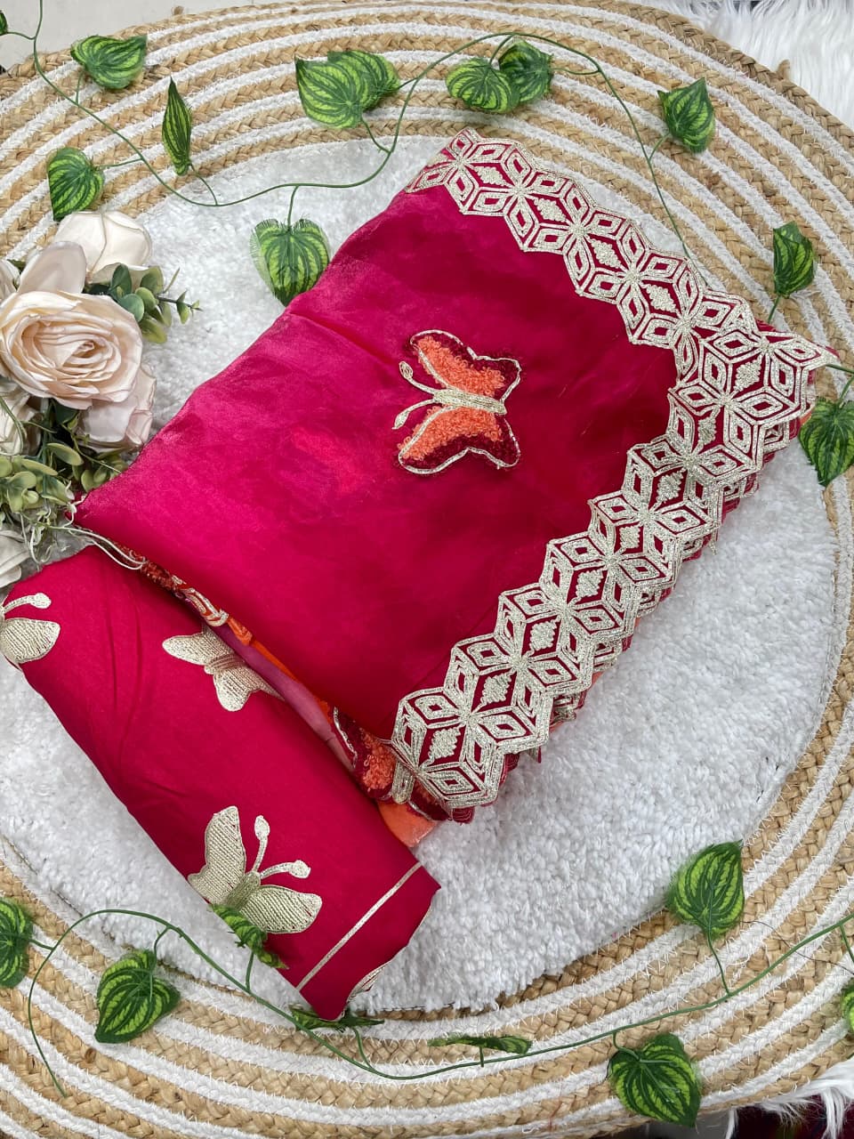 2D Fendy Peding Saree