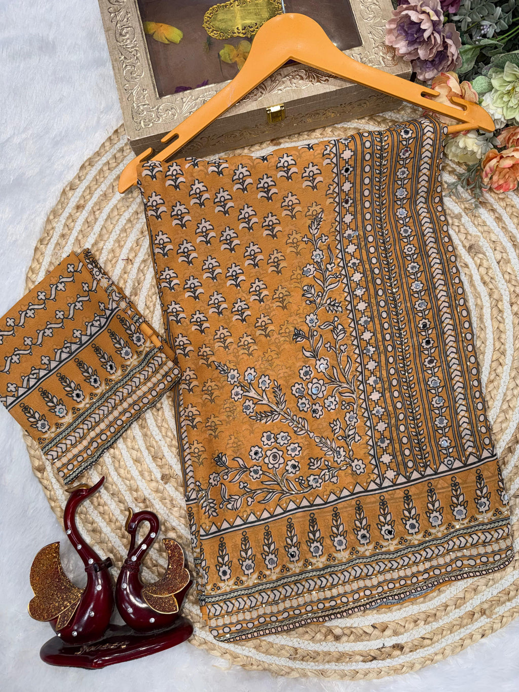 Bollywood sparkling Beauty Fox Georgette Saree