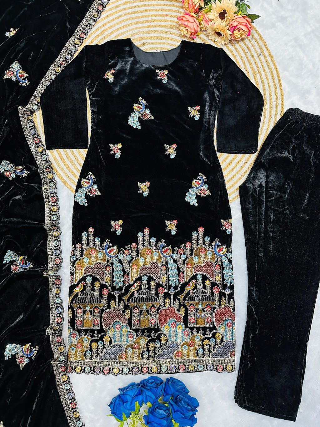 NEW DESIGNER PARTY WEAR SUIT