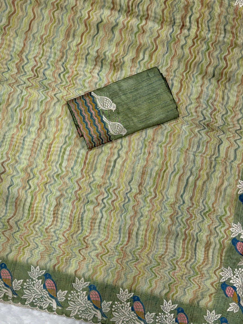 OURE TUSSER SILK DIGITAL PRINT SAREE