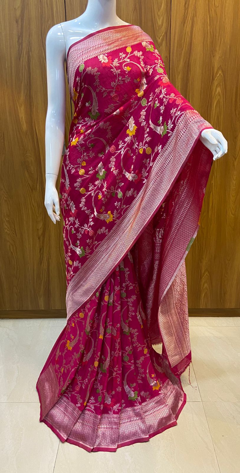 Dolla meena saree