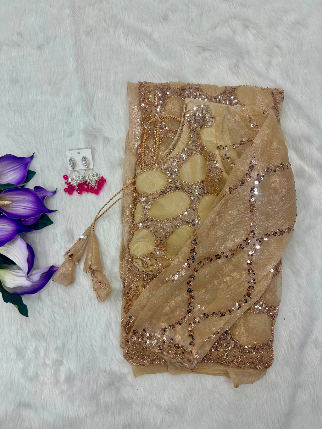 Weeding Perfect Gold Net Saree