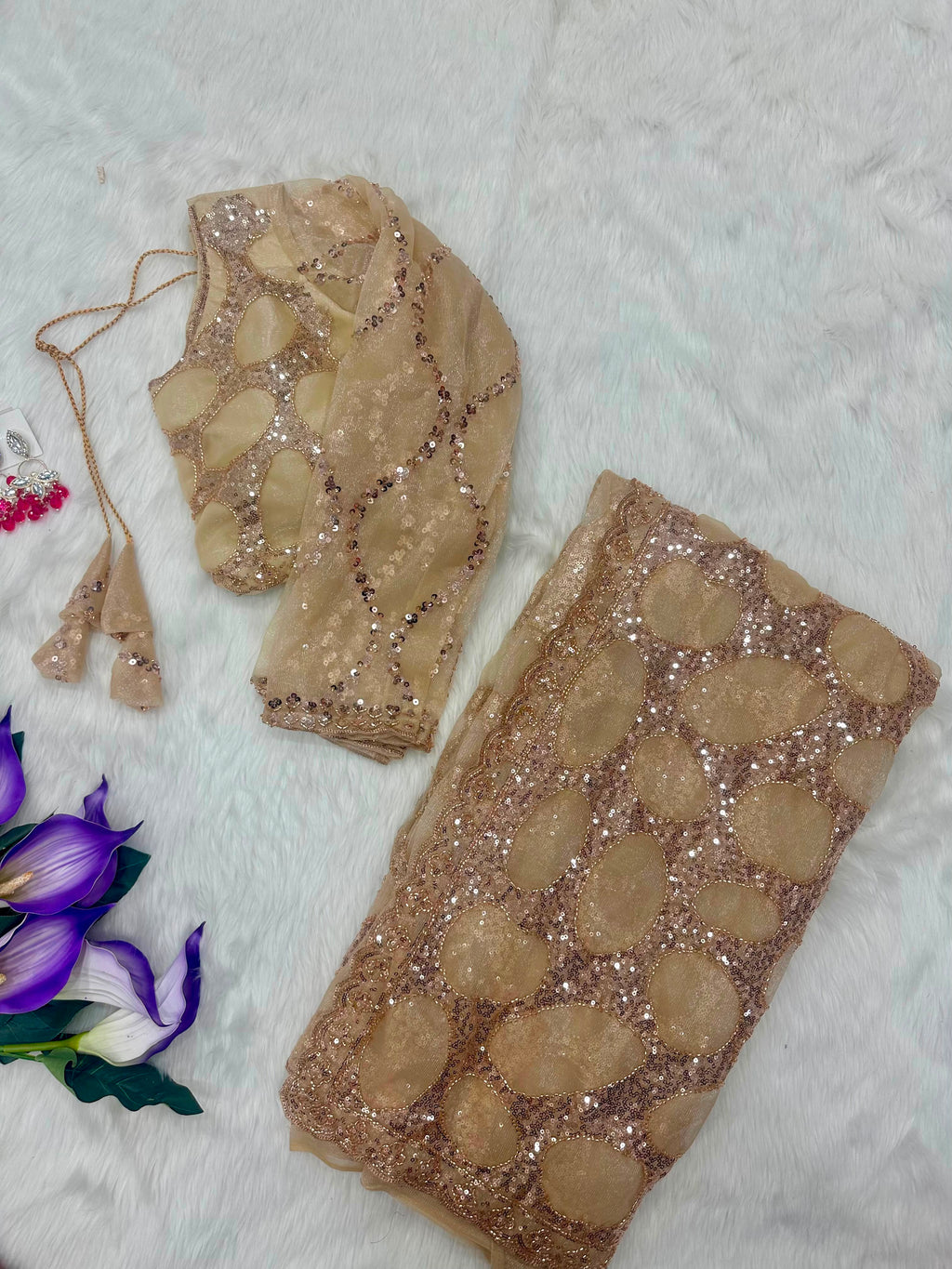 Weeding Perfect Gold Net Saree