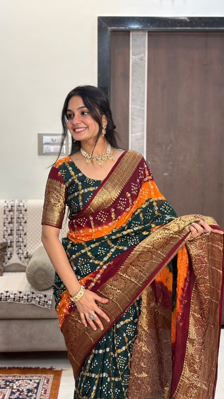 Kanjivaram Bandhani Teen Danni Saree