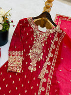 CRUNCHY SILK Sequence Work Suit