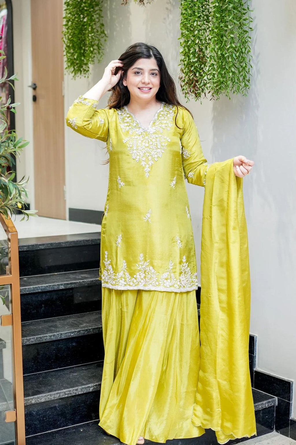 PARTY AND WEDDING PERFECT KURTI PLAZZO