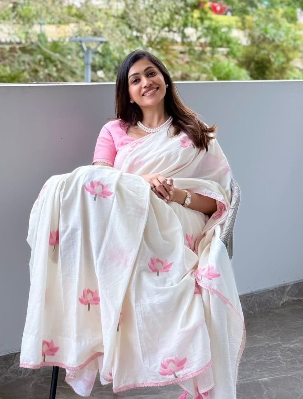 Plain Linen Saree