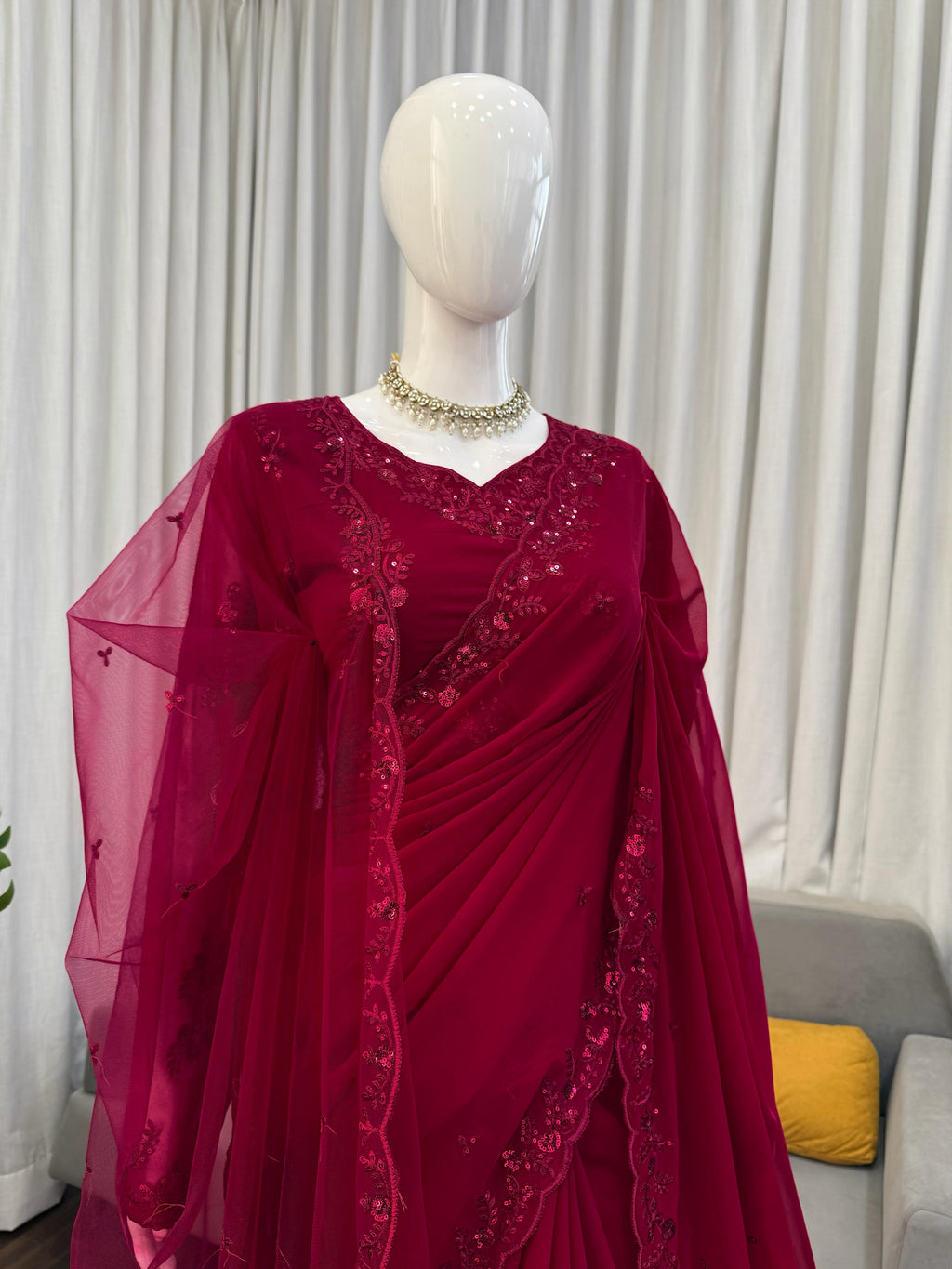 Faux Georgette Saree With Dupatta