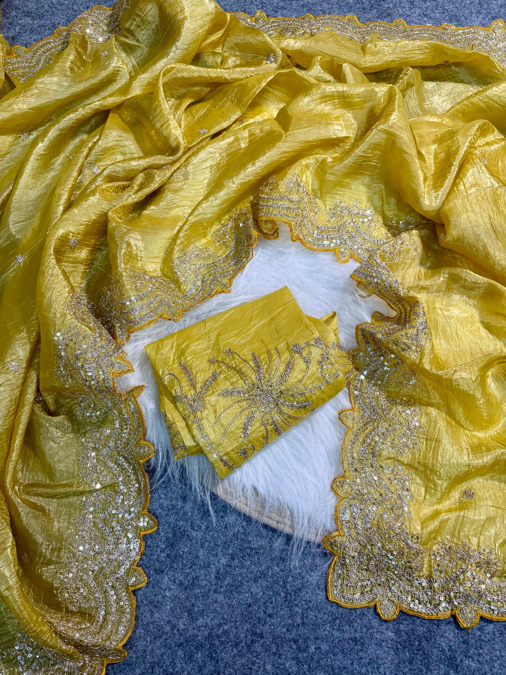 Premium Gold Crush Pure Fabric Saree
