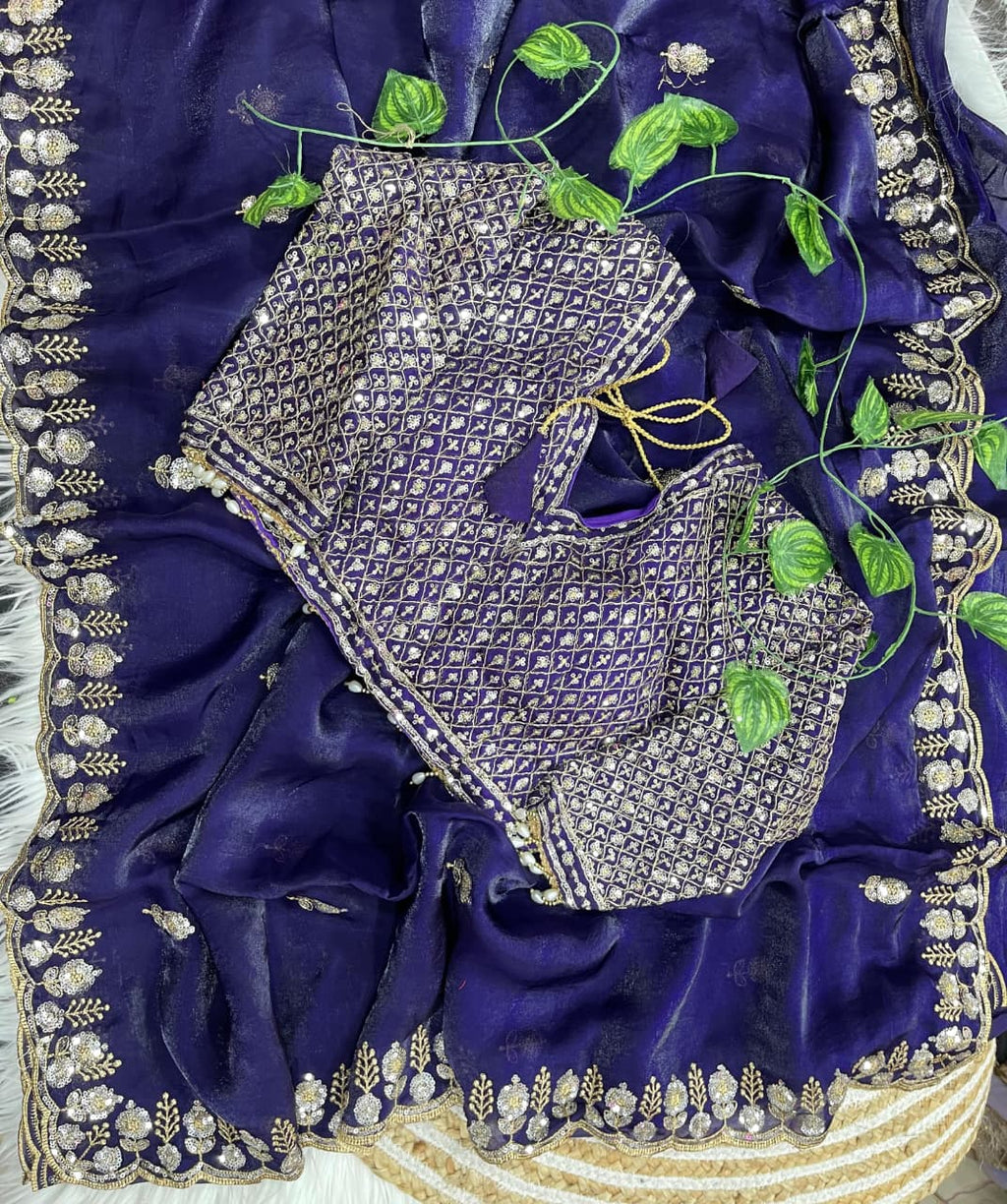 Very Soft nd elegant Rich look fendy sartin Saree
