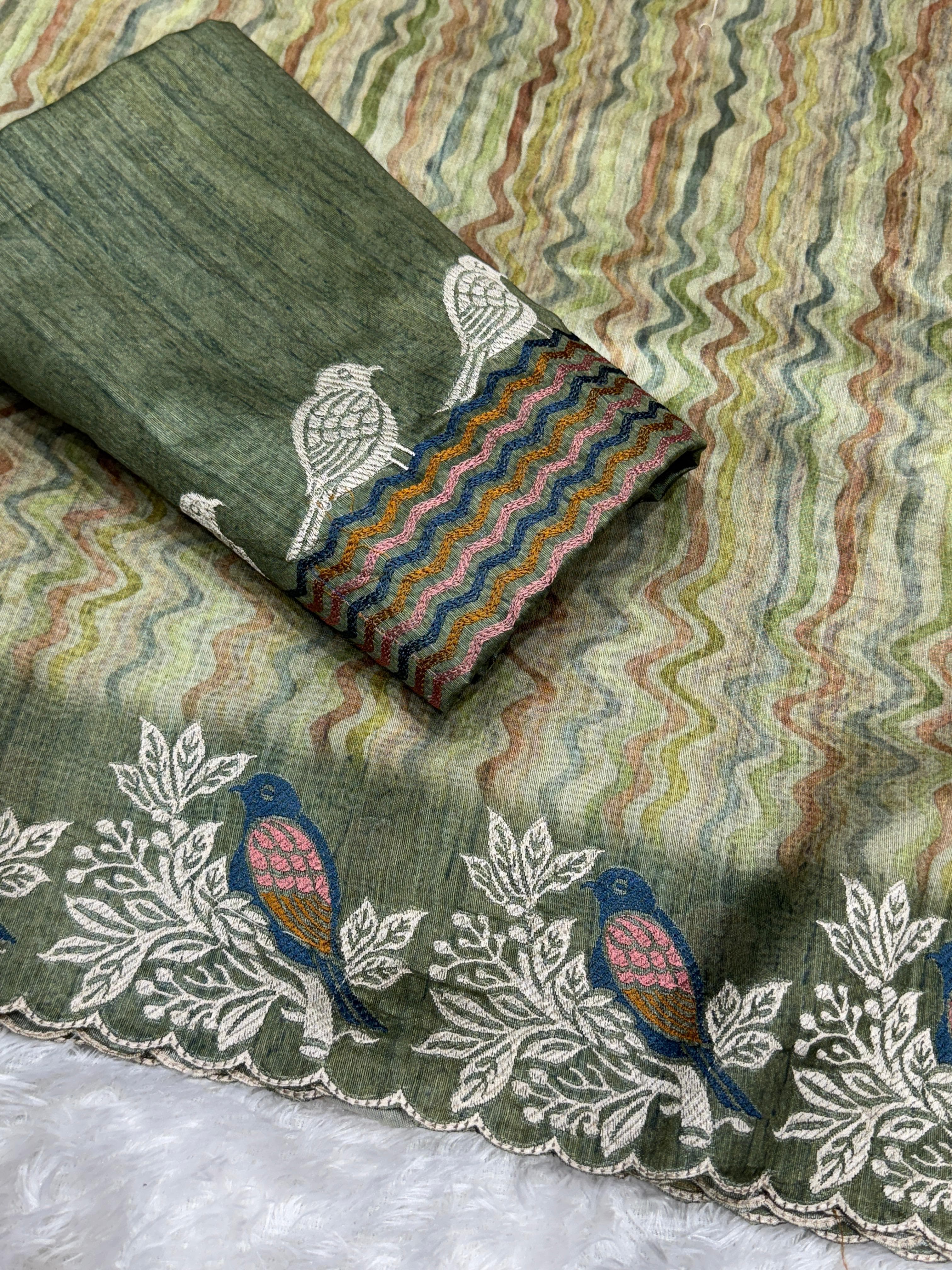 OURE TUSSER SILK DIGITAL PRINT SAREE