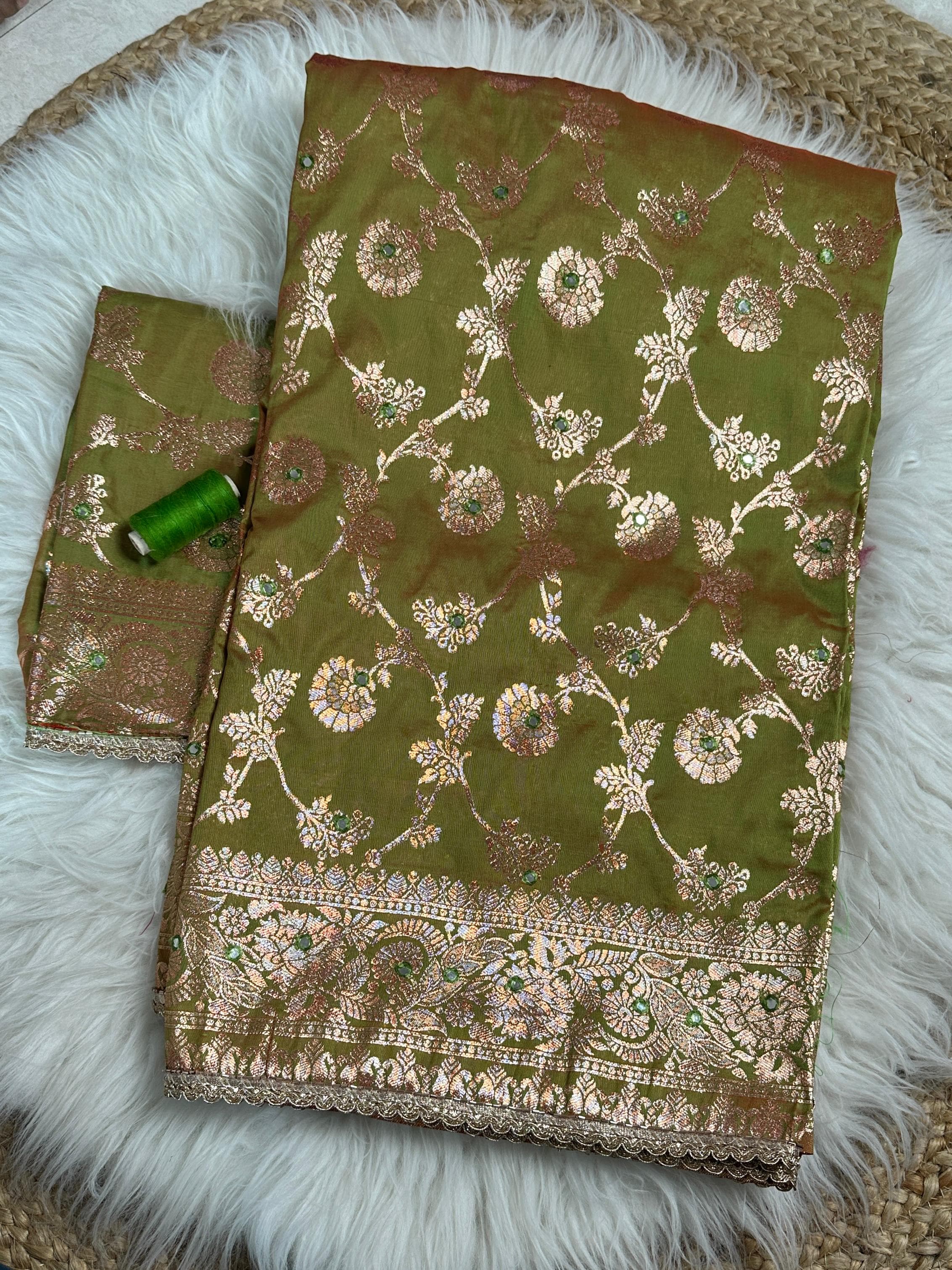 Madhvi Tai Banarasi Silk Saree