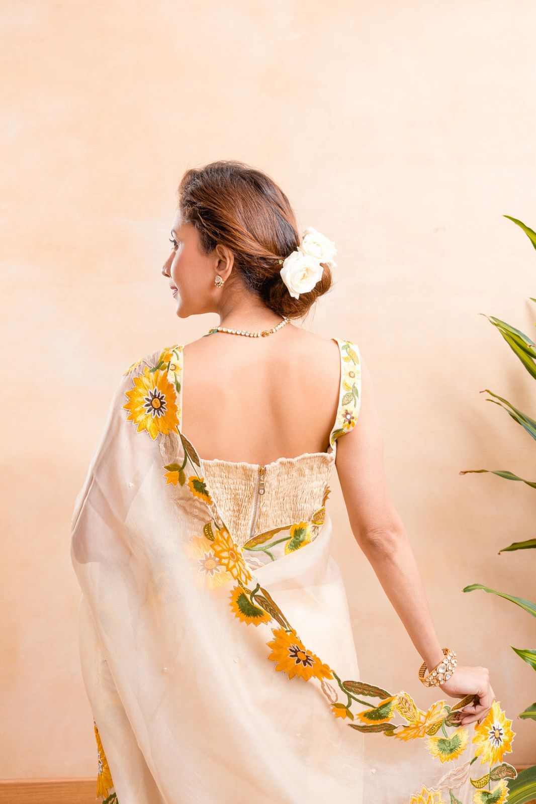 Khadi Organza Design Embroidery Saree
