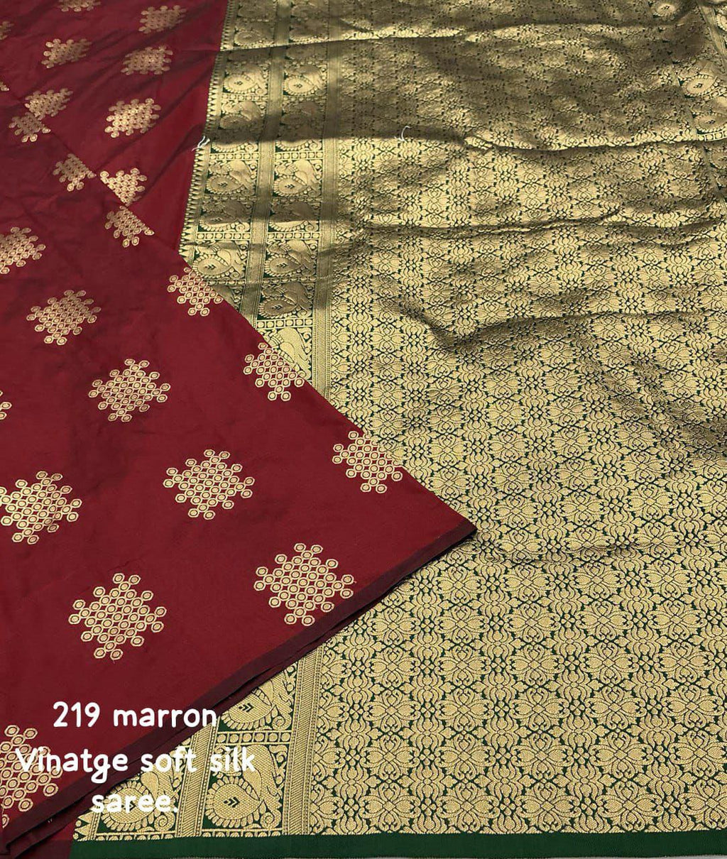 Vintage Style Borderless Soft Silk Woven Saree