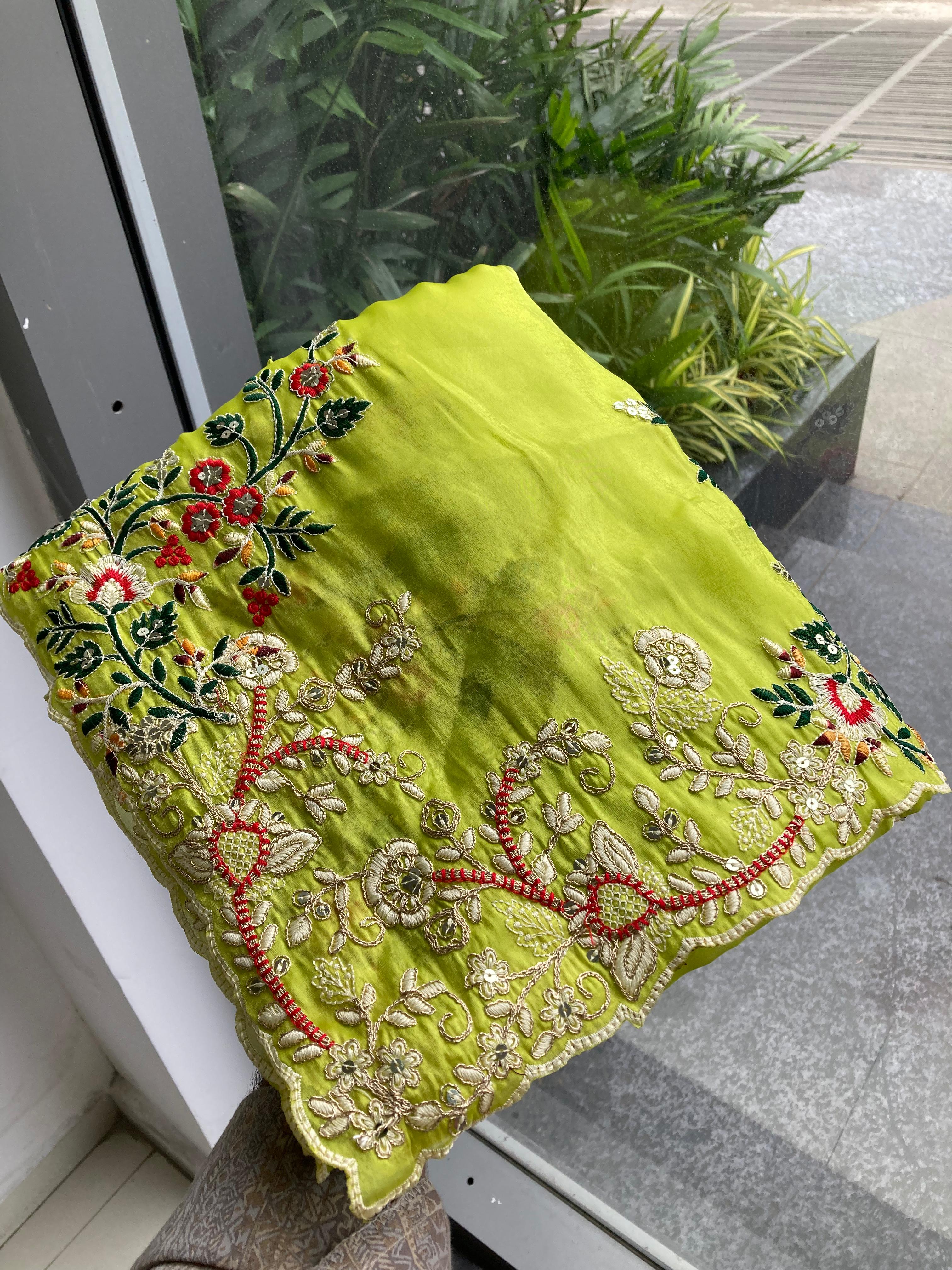 PARTY WEAR ZIMMY CHU SAREE❤️