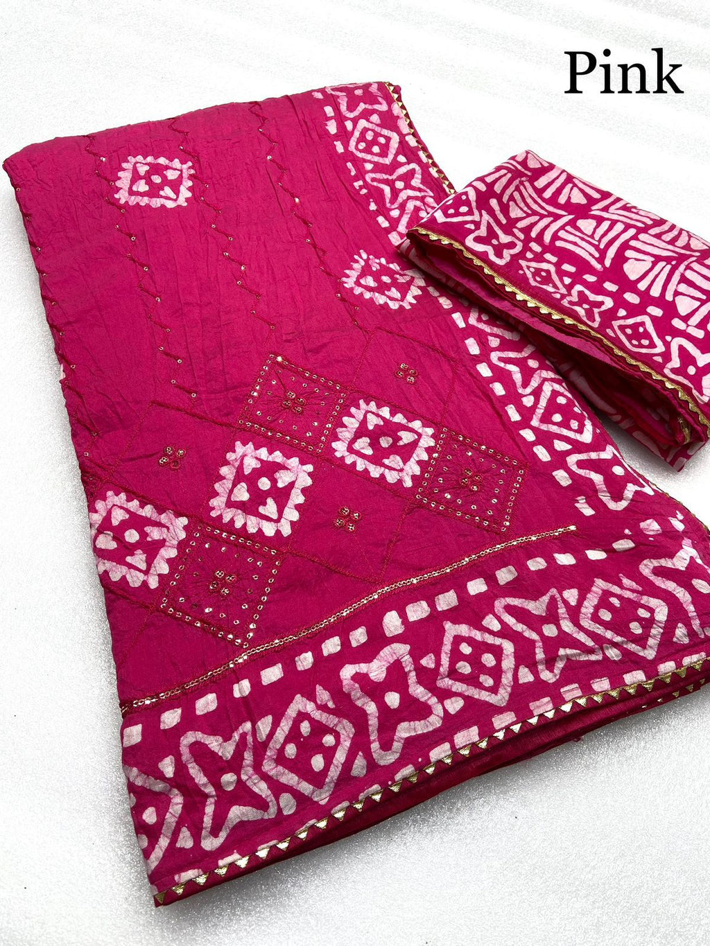 batik print seqance star saree