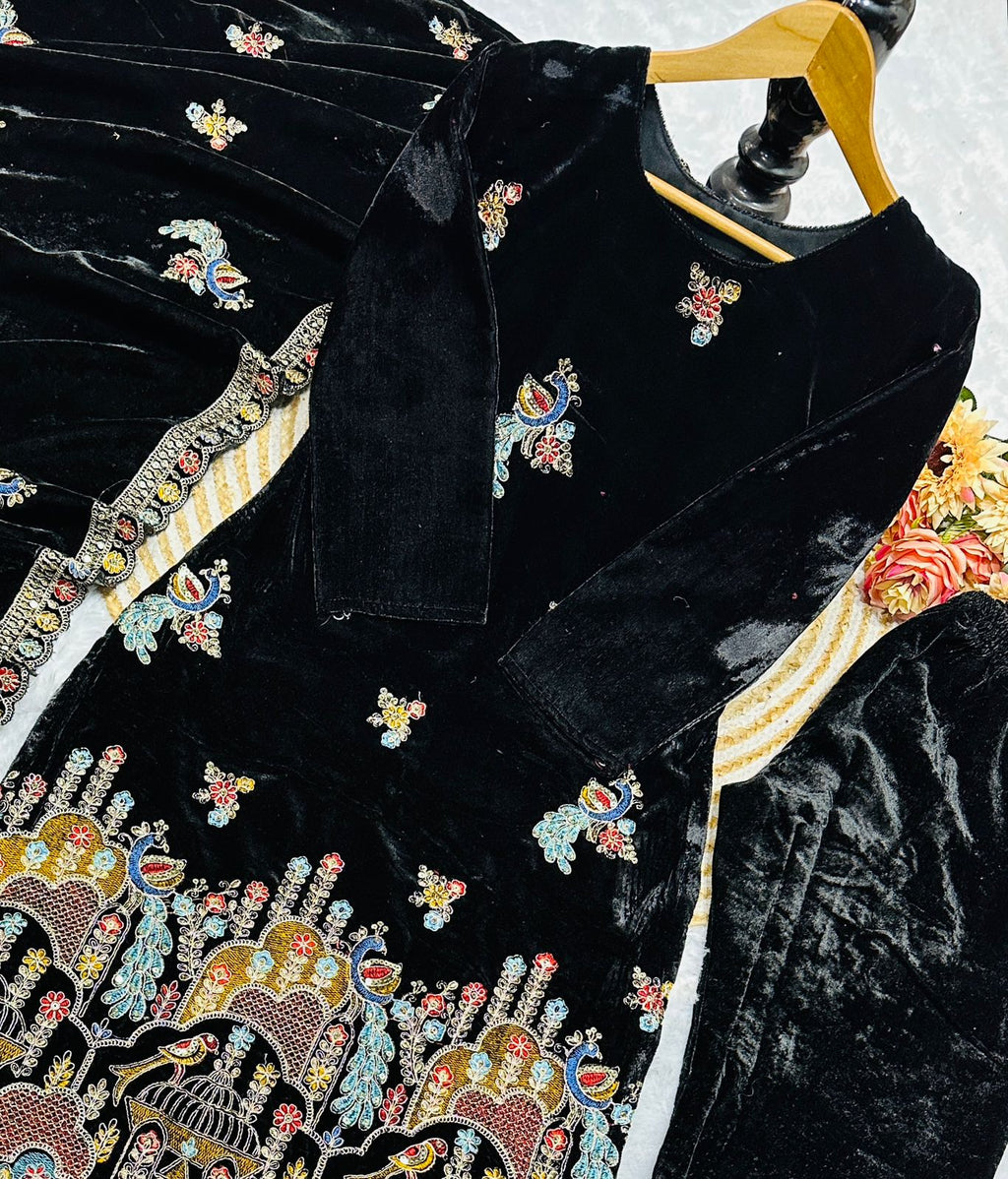 NEW DESIGNER PARTY WEAR SUIT