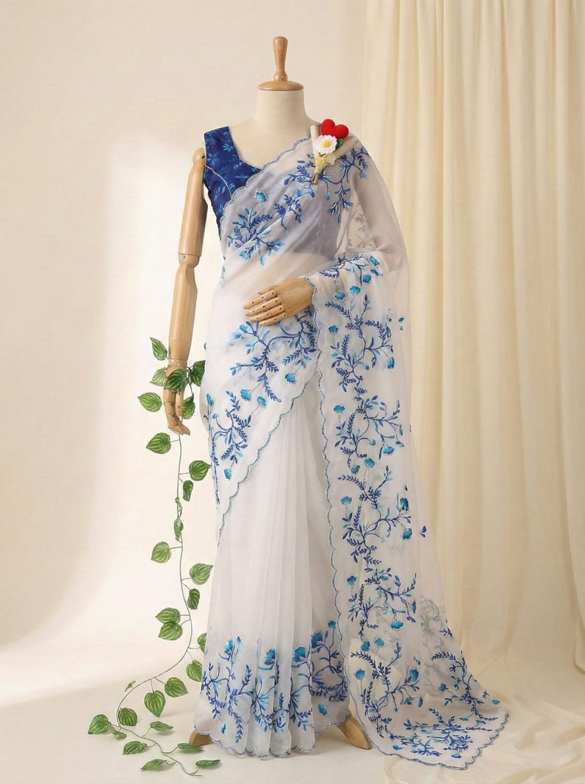 very soft nd elegant Rich look teby silk saree
