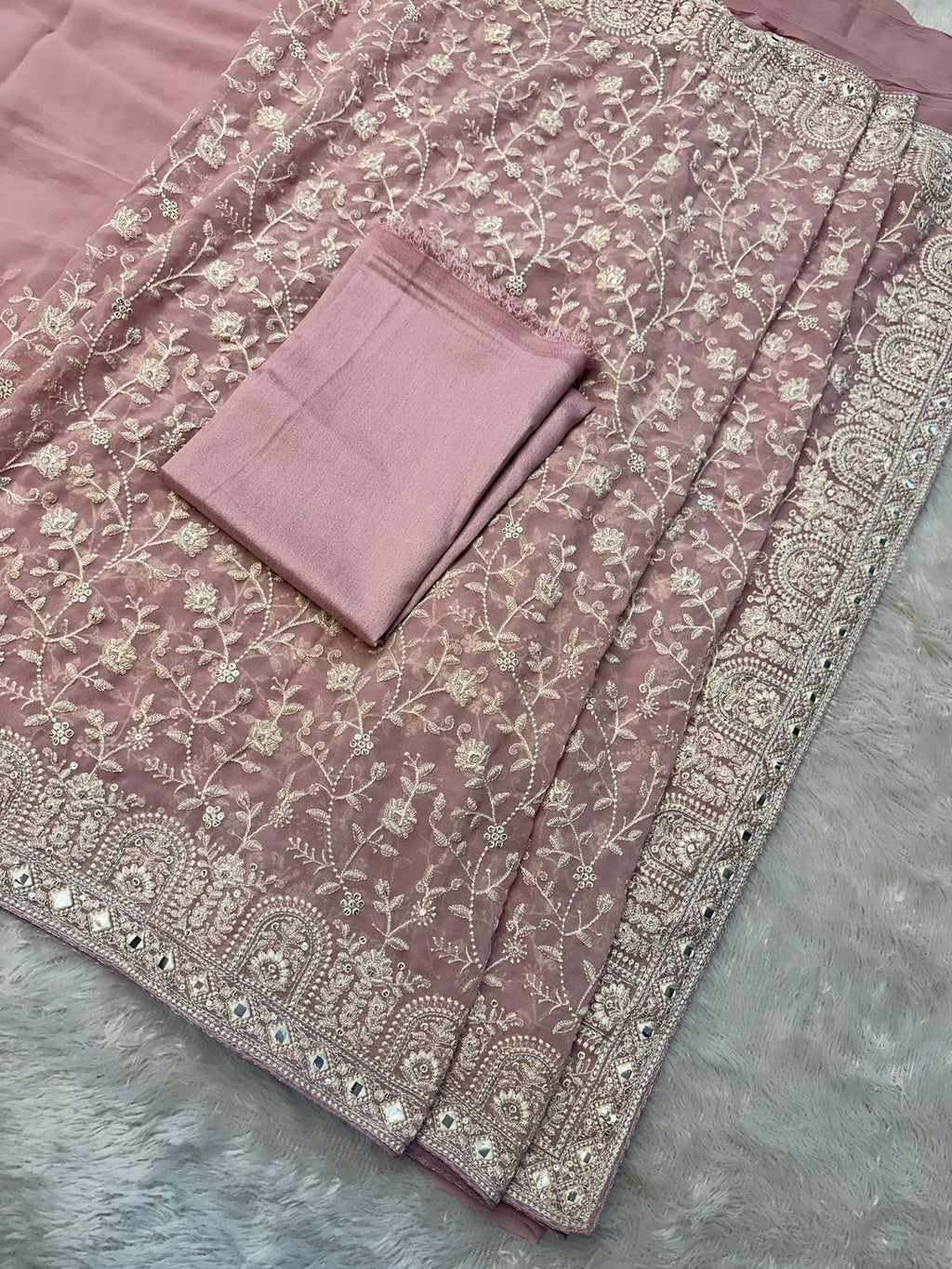 Faux geogert saree with white thread & seqnce