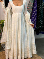 Presenting New Đěsigner Anarkali Suit In New Fancy Style