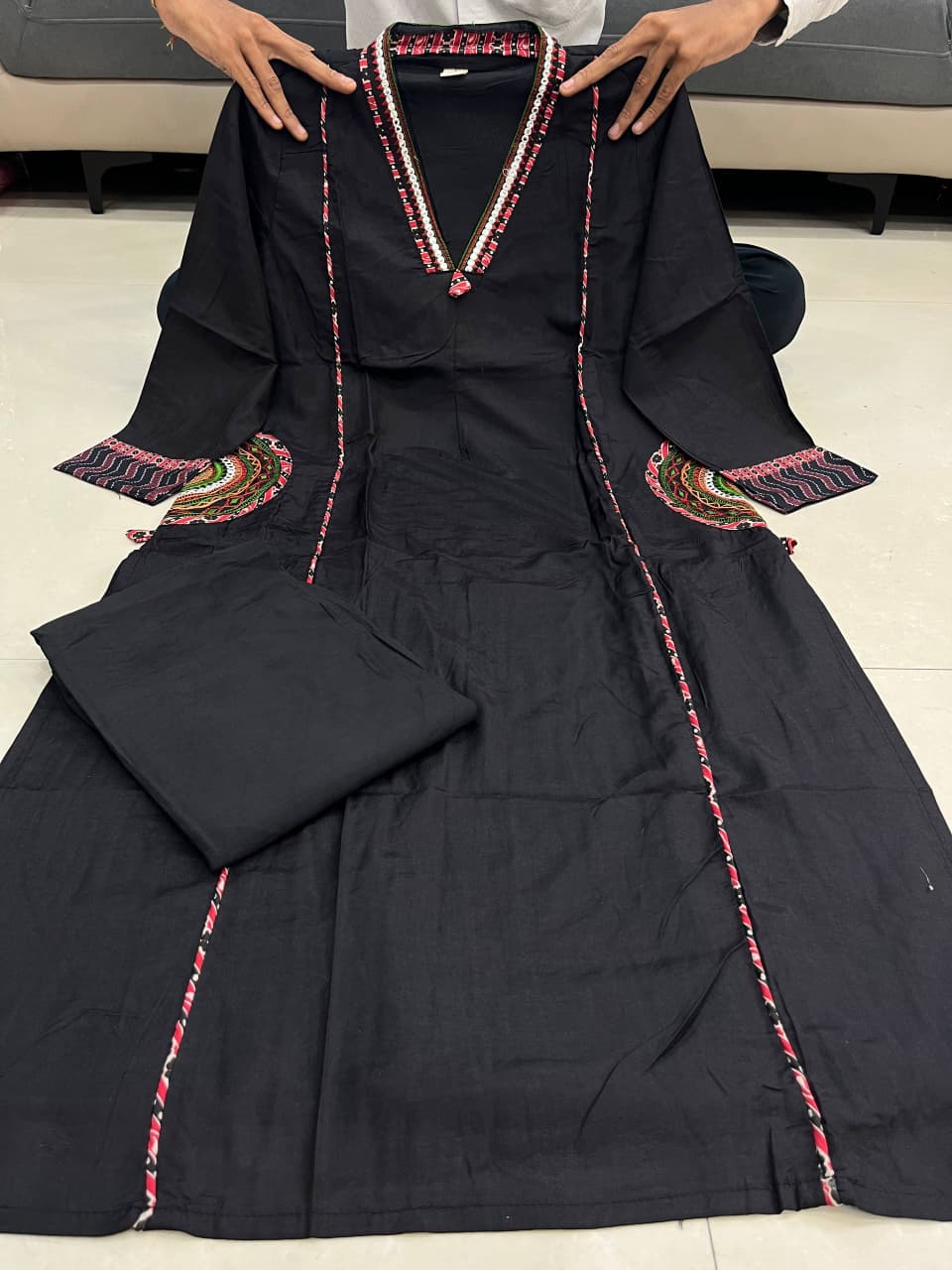 BANANA SILK KURTI PALZO