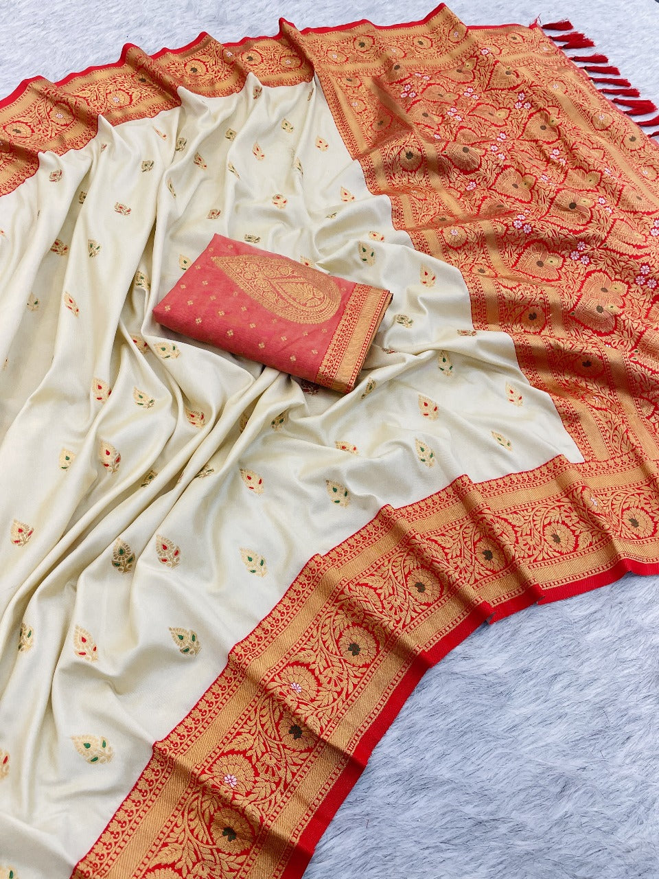 DURGA POOJA SPECIAL SAREE COLLECTION